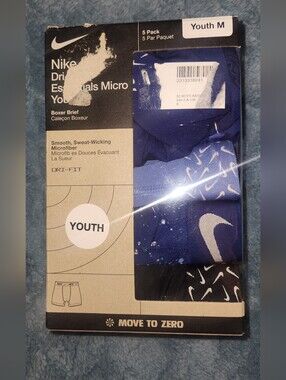 NEW - 5pk of Boys Nike Dri-FIT Essentials Micro Boxer Briefs (Size Medium Youth)